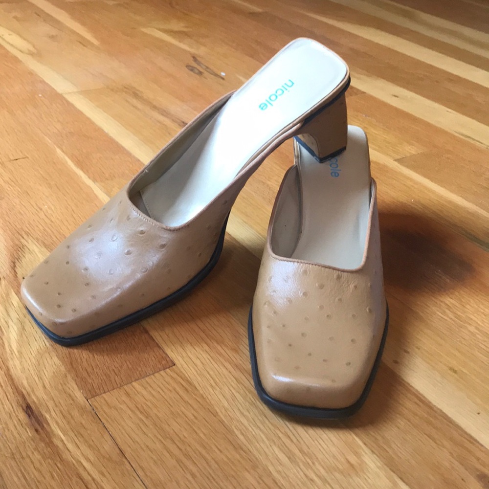 NICOLE Vintage Tan Ostrich Leather Mules